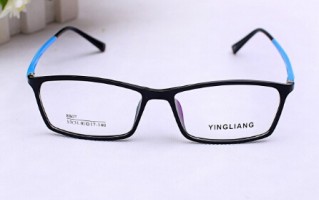 60单光眼镜多少钱，单光镜片价格